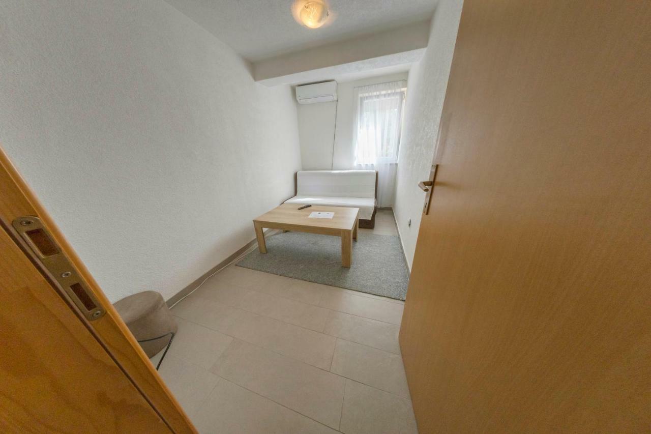Apartment Resaa Bihać Exteriör bild